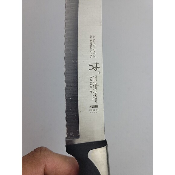 JA Henckels International Everedge Plus 8" BREAD Knife Lot (2) - Picture 3 of 7